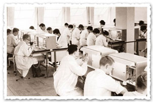 Alte Aufnahme Technisches Labor Zahnersatzkunde