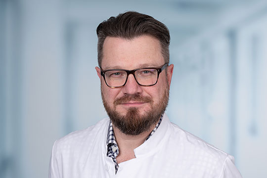 Univ.-Prof. Dr. med. Jaroslaw Maciaczyk Univ.-Prof. Dr. med. Jaroslaw Maciaczyk