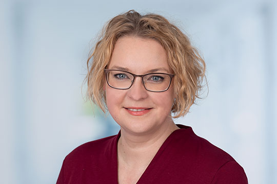 Dipl.- Psych. Catherine Widmann Dipl.- Psych. Catherine Widmann