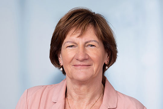 PD Dr. Ildikó Rácz PD Dr. Ildikó Rácz
