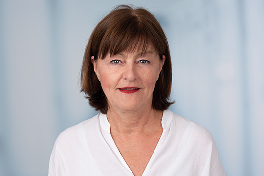 Portrait von Sievers Elisabeth Portrait von Sievers Elisabeth