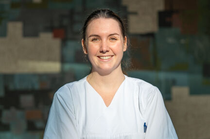 Portrait Mehr Janina