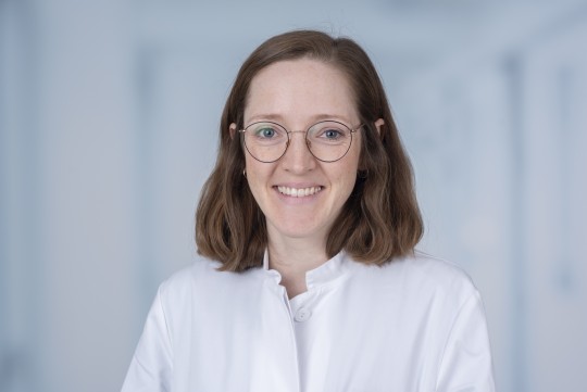 Hautarztpraxis - Dr. Sabine Huth - Dr. Lea Schrobildgen UKB | Team