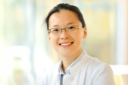 Dr. Gun-Soo Hong Dr. Gun-Soo Hong