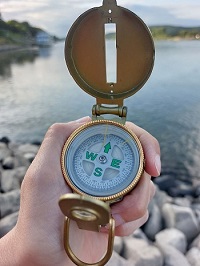 Foto eines Kompass
