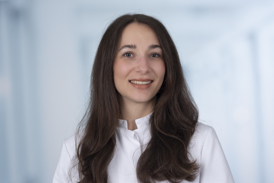 20251021 P Kroth Katharina Rm 0657 Web