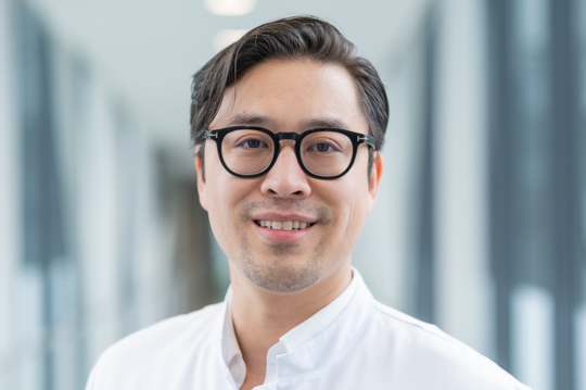 Dr. med. Martin Lam