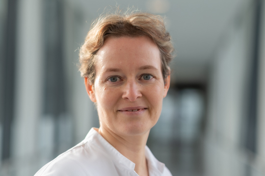 Dr. med. Dipl. biol. Yvonne Nohl