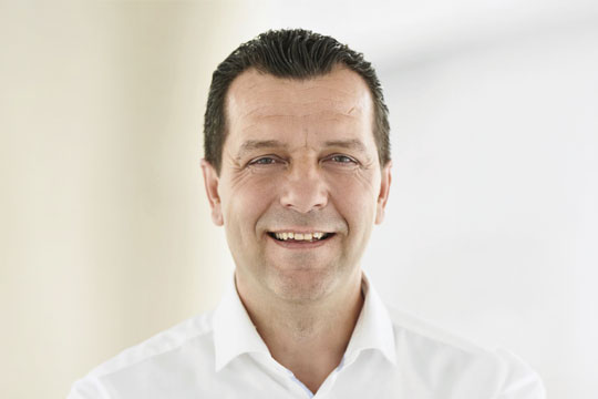 Herr M. Petrovic