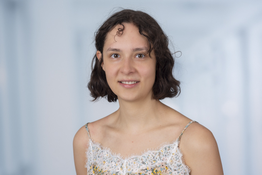 Lea Kuehnel Web