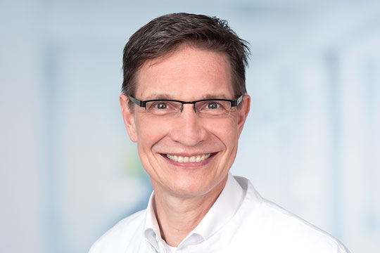 Prof. Dr. med. Christian P. Strassburg Prof. Dr. med. Christian P. Strassburg