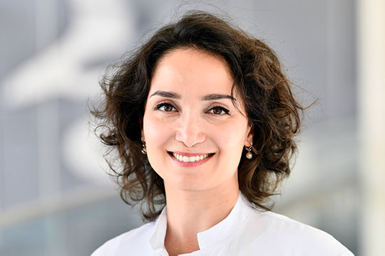 Fereschte-Sara Rejai Fereschte-Sara Rejai