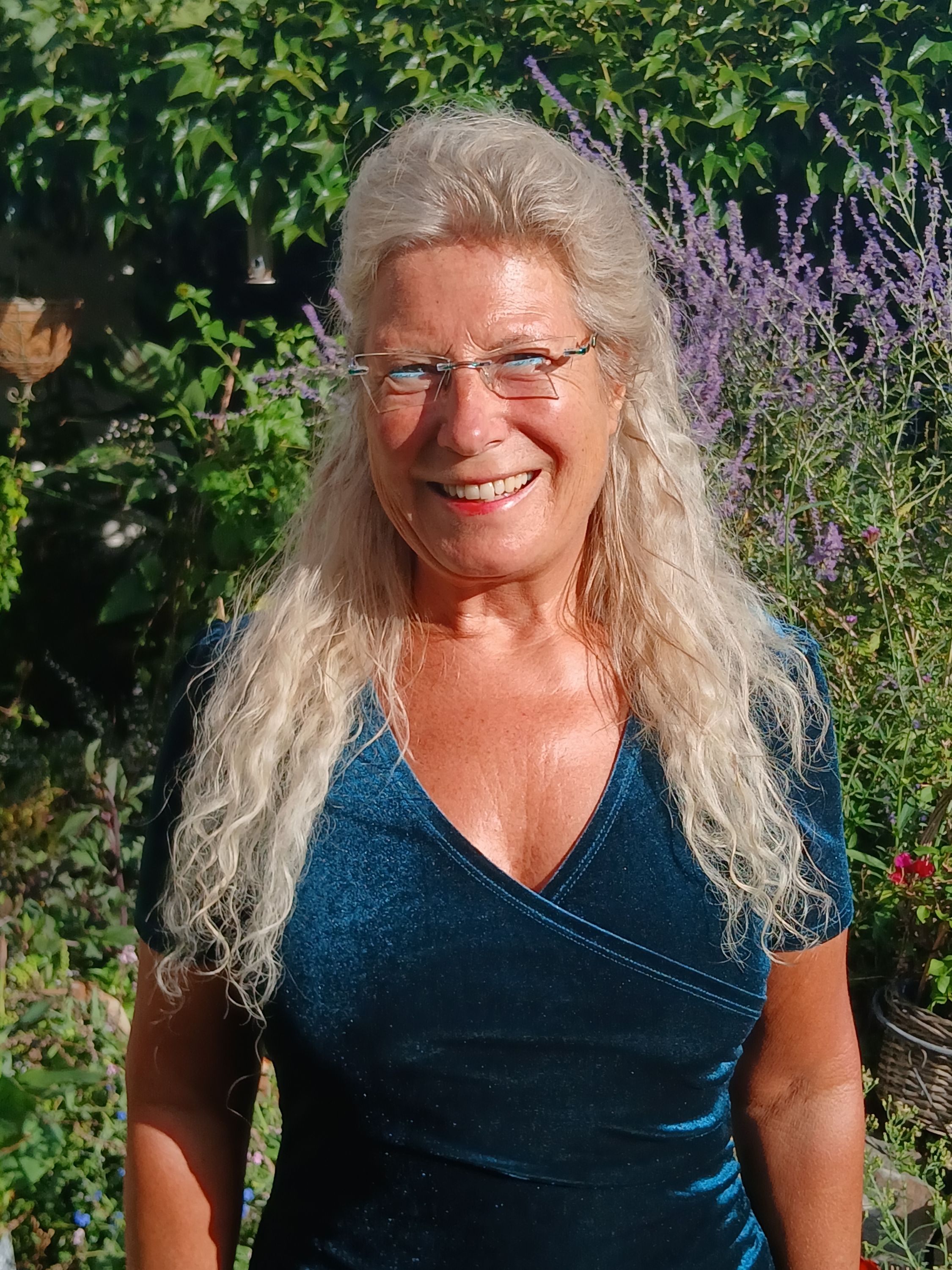 Esther Reinert Esther Reinert
