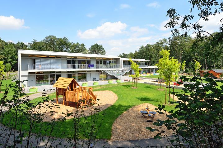 Aussenansicht der Kindertagesstätte am UKB Aussenansicht der Kindertagesstätte am UKB