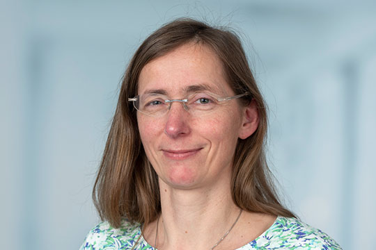 Dr. rer. cur. Silja Tuschy Dr. rer. cur. Silja Tuschy