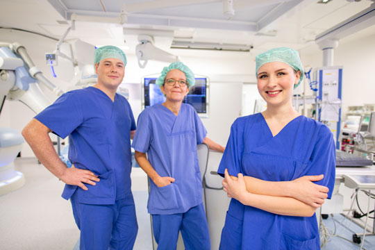 Pfleger*innen im OP Pfleger*innen im OP